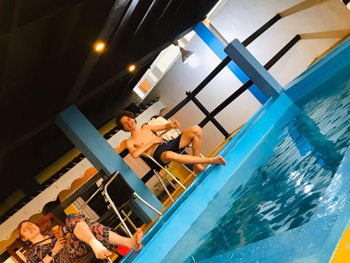 נגומבו Le Petit Hotel & Restaurant מראה חיצוני תמונה